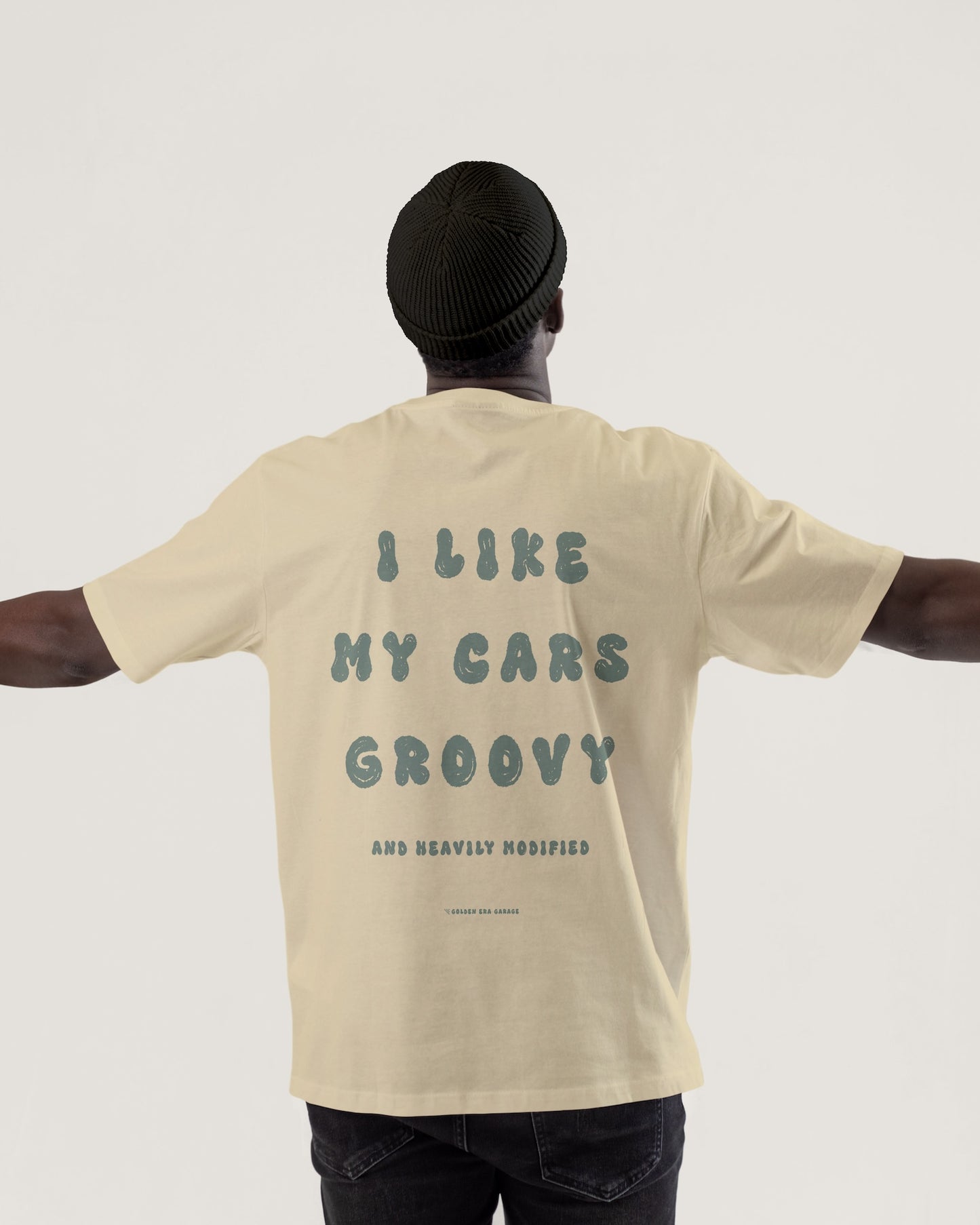 Groovy cars T-shirt, sand